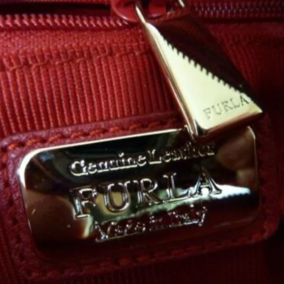 Furla Cabernet Red Leather Bonnie Convertible Clutch/Shoulder Bag/Crossbody Bag